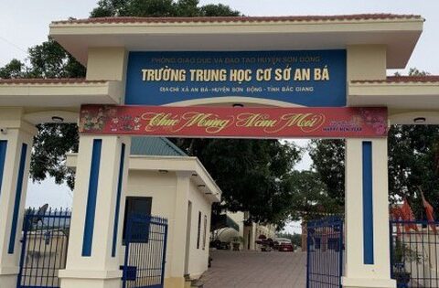 Học sinh lớp 7 ở Bắc Giang tự sinh con trong nhà tắm: Gia đình, nhà trường ngỡ …