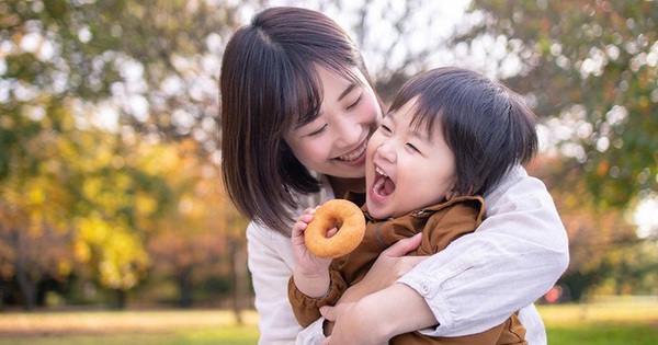 Nuôi dạy bé trai giống như trồng cây, cha mẹ cần “chăm bón 6 loại dưỡng chất” này