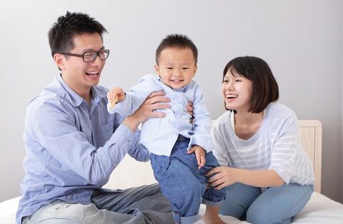 Cha mẹ thông minh sẽ BỚT NÓI 3 câu này: Con cái ngày nào cũng vui vẻ hạnh phúc, chính người lớn cũng đỡ mệt mỏi, đau đầu