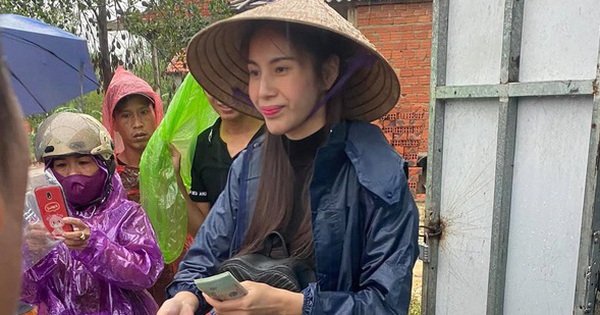 Thủy Tiên lên tiếng về chuyện bị nói phát thiếu tiền cho bà …