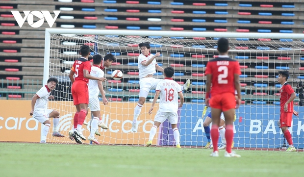 U22 Việt Nam thành cựu vương SEA Games: Thầy Troussier nói hay hơn làm? - Ảnh 2.