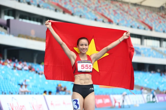 Hot girl 6 múi bật khóc nức nở khi giành HCV đầu tiên tại SEA Games 32 - Ảnh 8.