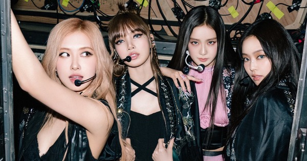 Hồi hộp chờ dán nhãn độ tuổi xem BLACKPINK ở Mỹ Đình