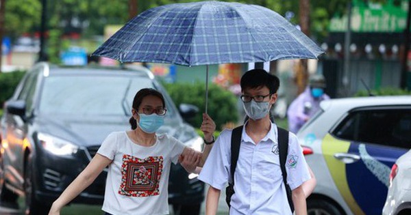 Sau kỳ thi, cha mẹ đừng bao giờ nói với con 3 câu này