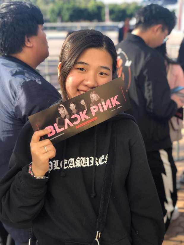 2k3 đu gần 20 concerts BLACKPINK: Đừng ham vé VIP nếu chiều cao hạn chế, lưu ý 1 điều để không bị lừa ra về sớm - Ảnh 3.