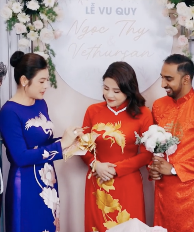 Con gái chủ vựa gạo Long An nhận quà hồi môn hơn 300 tỷ đồng - Ảnh 1. Con gái chủ vựa gạo Long An nhận quà hồi môn hơn 300 tỷ đồng - Ảnh 1.