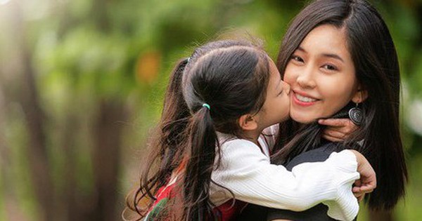 Cha mẹ càng “lười” 5 việc này, con cái càng …