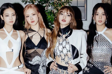 Khả năng BLACKPINK tái ký hợp hợp đồng: Lisa vướng nghi vấn là người duy nhất …