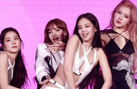 Ngã ngửa vì ôm vé BlackPink, ngày đêm rao …