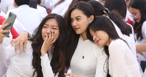 Top ngành học có điểm chuẩn cao nhất năm 2022