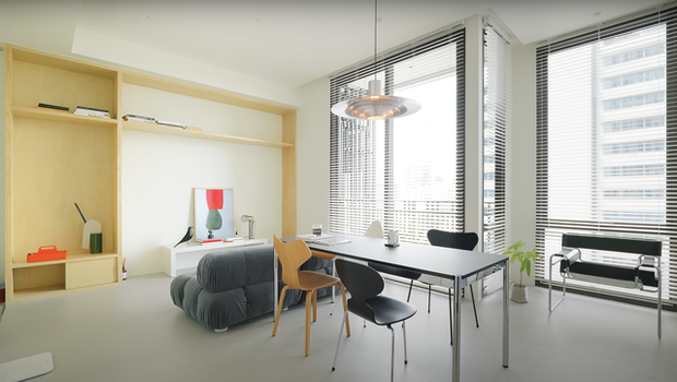 Căn nhà 47m2 nhưng sắp xếp quá khéo: Màu sắc rất quan trọng để nới rộng không gian - Ảnh 4. Căn nhà 47m2 nhưng sắp xếp quá khéo: Màu sắc rất quan trọng để nới rộng không gian - Ảnh 4.