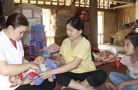 Những lưu ý khi chăm sóc bà mẹ sau sinh