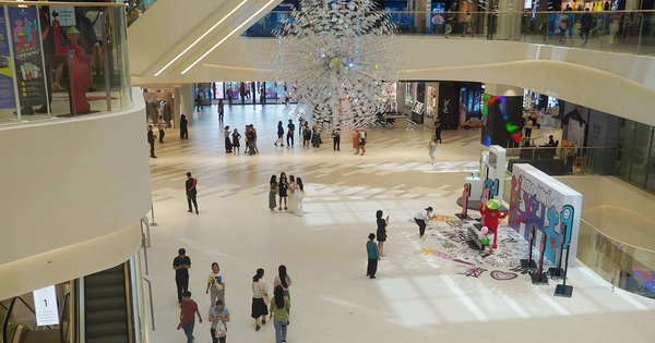 Dạo một vòng trong Lotte Mall nhân ngày khai trương: Hàng …