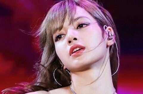 Lisa (BLACKPINK) bị bạo lực mạng nghiêm trọng