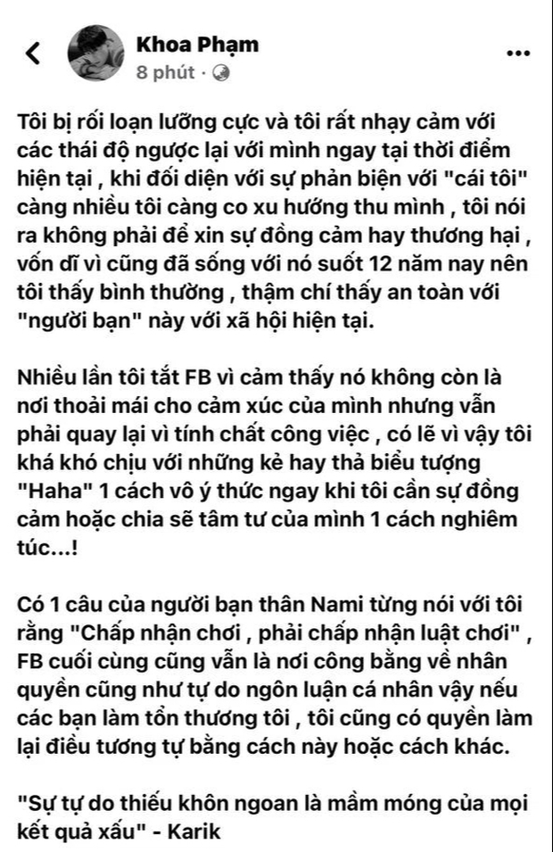 Lộ clip Karik làm việc riêng, tỏ thái độ dù Trấn Thành ngay bên cạnh đang lên sóng trực tiếp ở Chung kết Rap Việt - Ảnh 6.