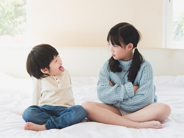 Cách nuôi dạy này khiến những đứa trẻ có xu hướng tự ti và ích kỷ khi lớn lên - Ảnh 1. Cách nuôi dạy này khiến những đứa trẻ có xu hướng tự ti và ích kỷ khi lớn lên - Ảnh 1.