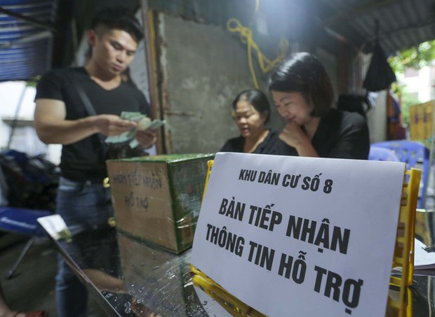 Những tấm lòng hảo tâm gửi đến các nạn nhân vụ cháy chung cư mini - Ảnh 2. Những tấm lòng hảo tâm gửi đến các nạn nhân vụ cháy chung cư mini - Ảnh 2.