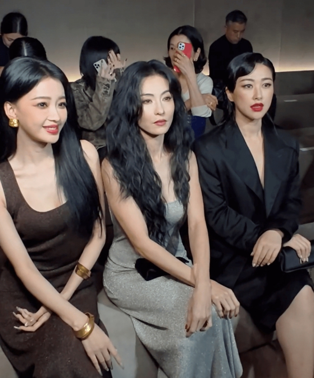 Loạt mỹ nhân Hoa ngữ gây tranh cãi tại Milan Fashion Week: Trương Bá Chi dính nghi vấn “dao kéo”, Triệu Lộ Tư - Ngu Thư Hân đua nhau mất điểm - Ảnh 4.