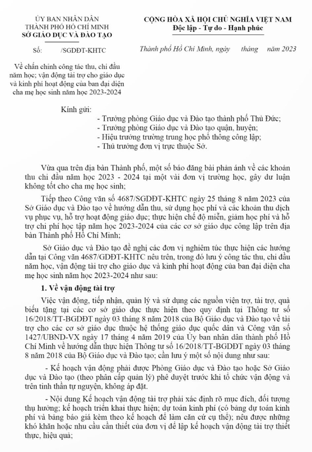 Liên tiếp các vụ lạm thu vô lý đầu năm học, Sở GD&ĐT TP.HCM ra công văn khẩn - Ảnh 1.