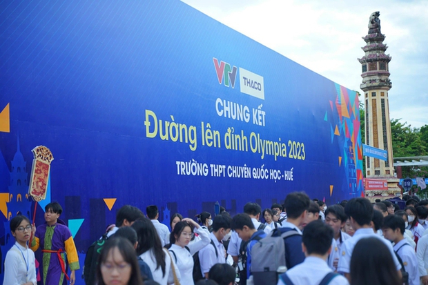 Chung kết Đường Lên Đỉnh Olympia 2023 khép lại: Gay cấn đến phút cuối cùng, màn lội ngược dòng của nam sinh Thanh Hóa! - Ảnh 16.