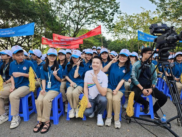 Chung kết Đường Lên Đỉnh Olympia 2023 khép lại: Gay cấn đến phút cuối cùng, màn lội ngược dòng của nam sinh Thanh Hóa! - Ảnh 5.