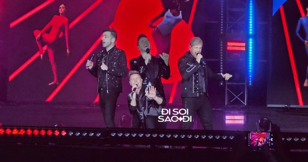 Westlife cất tiếng hát mở màn The Wild Dreams Tour, siêu hit Uptown Girl vang …