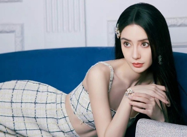 Angelababy bị nhân viên rời bỏ, phải bán biệt thự siêu sang hậu phong sát - Ảnh 2.