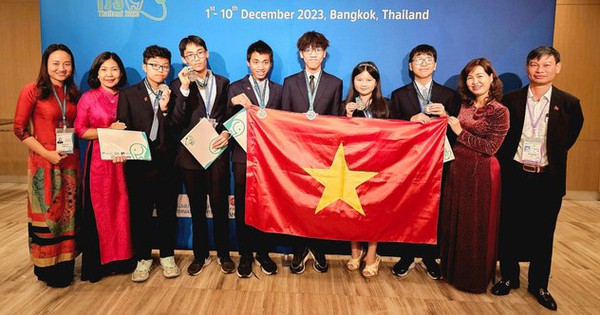 6 học sinh Hà Nội giành huy chương Olympic Khoa học trẻ quốc tế