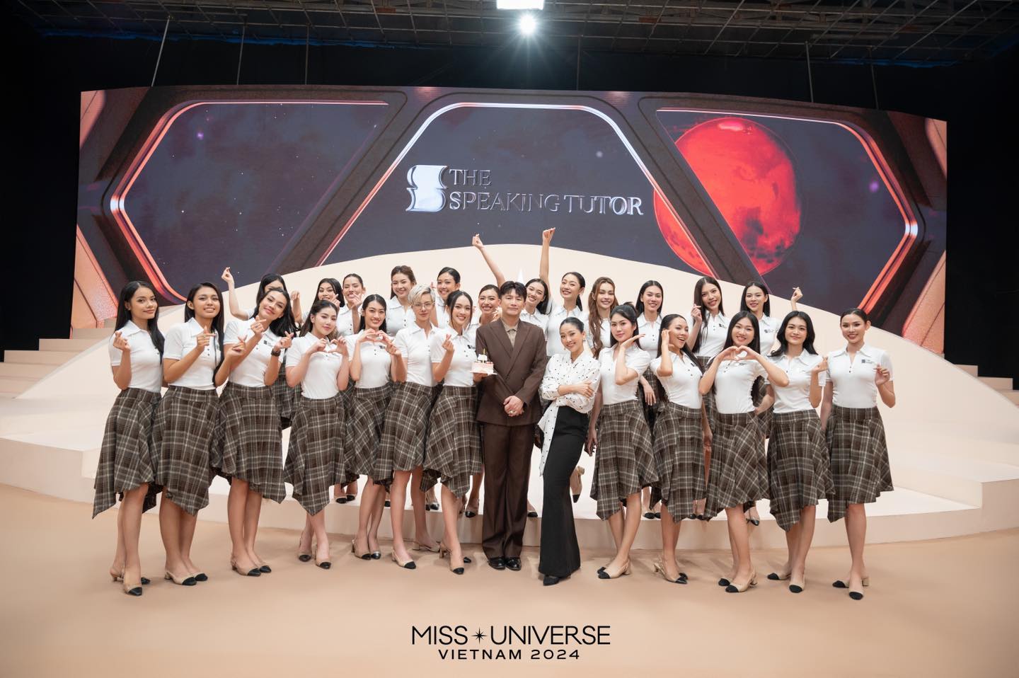 Kỳ Duyên ăn nói kém đến mức bị loại khỏi lớp học ứng xử Miss Universe Vietnam?- Ảnh 4.