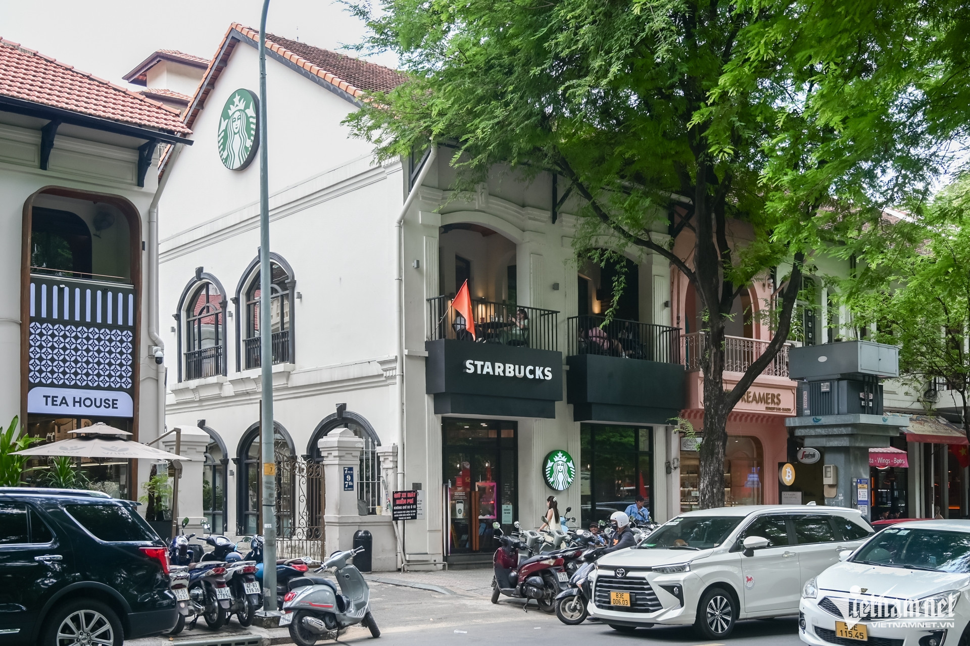 Starbucks Reserve trả mặt bằng đắc địa, chủ “đất vàng” Hàn Thuyên rao cho thuê với giá 775 triệu đồng/tháng, tương đương hơn 9 tỷ/năm- Ảnh 2.