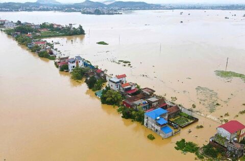 Lũ sông Cầu cao nhất trong gần 40 năm, 9.000 người dân Bắc Giang bị cô lập