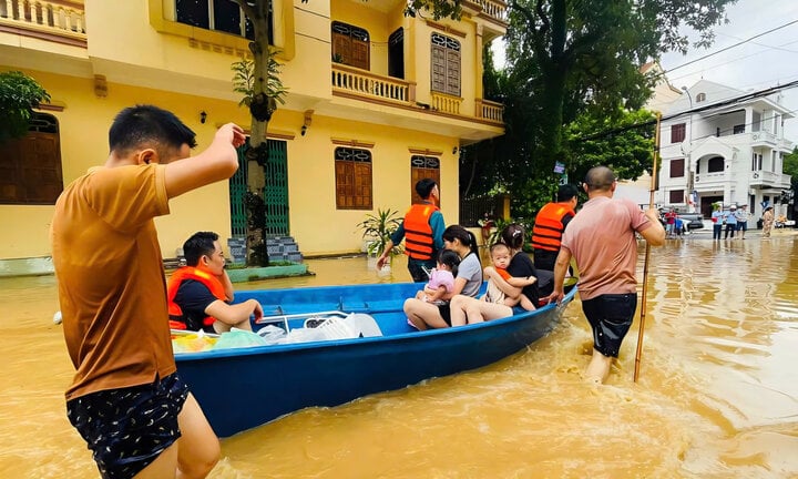 Lũ lụt kinh hoàng ở các tỉnh miền Bắc: Thái Nguyên di dời 1200 hộ dân, cả nước có 26 người chết và mất tích do bão cùng mưa lũ- Ảnh 1.