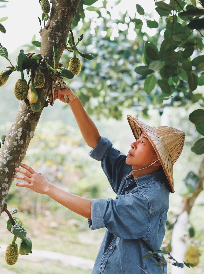 Dàn sao Việt xót xa trước loạt hình ảnh nam NSƯT Việt Hoàn đăng sau trận bão lịch sử- Ảnh 5.