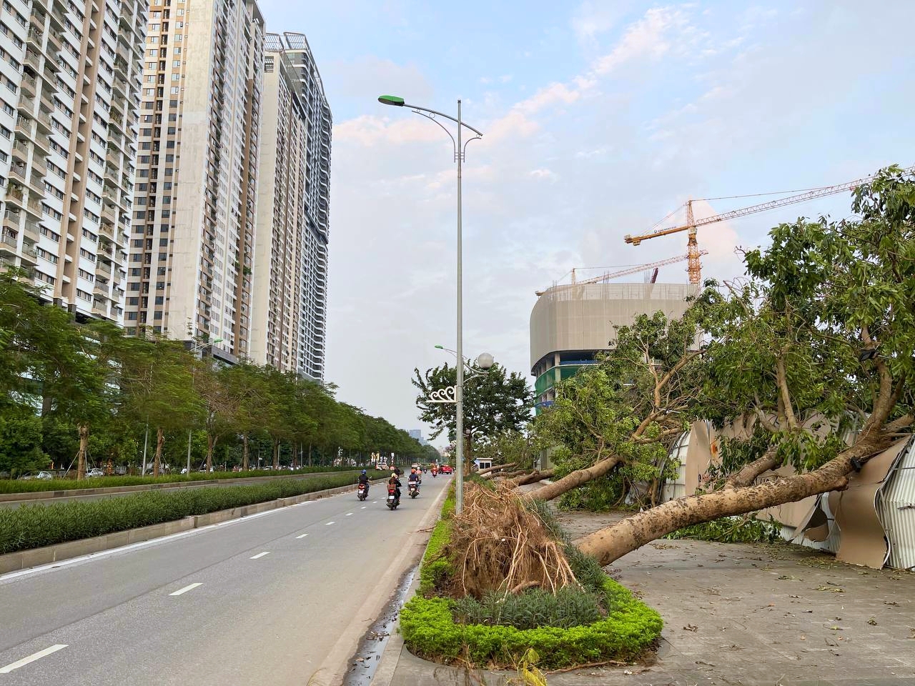 Chùm ảnh: Toàn cảnh Hà Nội sau một tuần bị ảnh hưởng bởi bão YAGI- Ảnh 34.