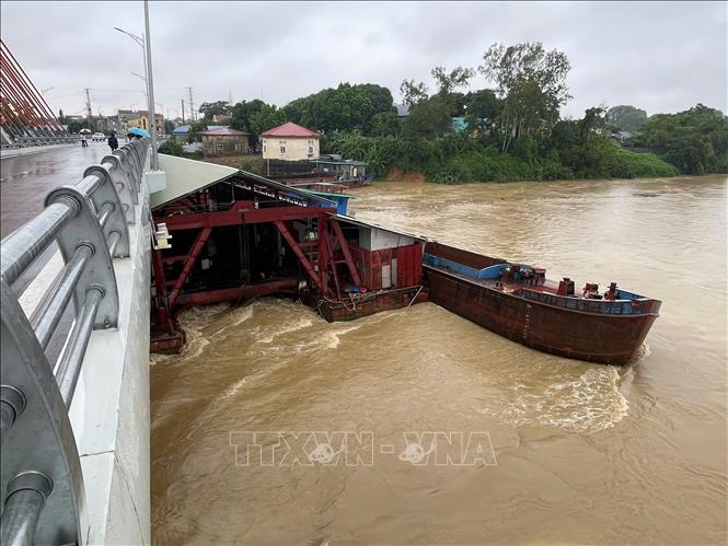 Diễn biến mưa lũ lịch sử tại miền Bắc hôm nay: Lũ sông Lô đạt cấp cực kỳ nguy hiểm; 103 người chết và mất tích- Ảnh 22.