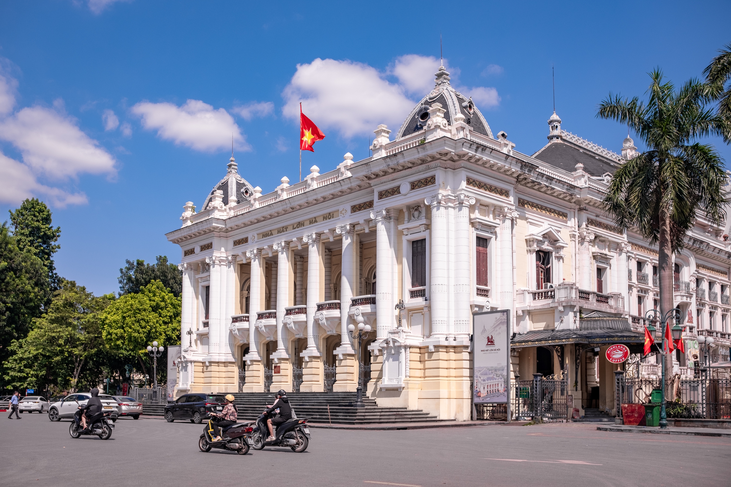 Ngắm nhìn những công trình lịch sử gắn liền với thời khắc Tiếp quản Thủ đô cách đây 70 năm- Ảnh 2.