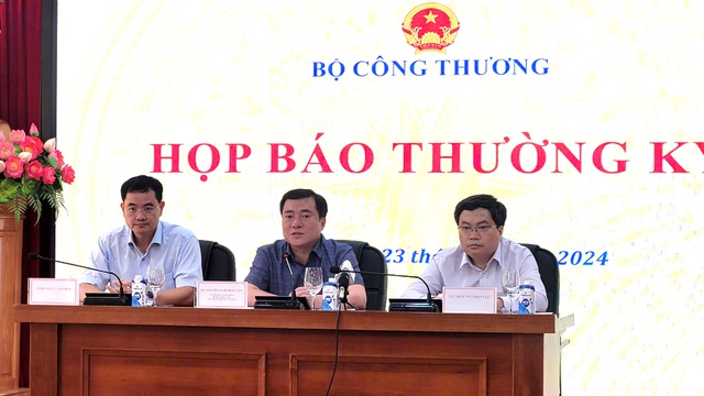 Thứ trưởng Bộ Công Thương: 