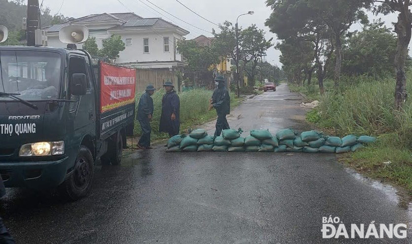 Toàn cảnh thiệt hại khi bão số 6 Trà Mi càn quét đất liền, đã có thương vong- Ảnh 60.