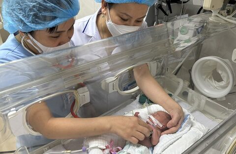 Các yếu tố nguy cơ dẫn đến sinh non, mẹ bầu cần biết