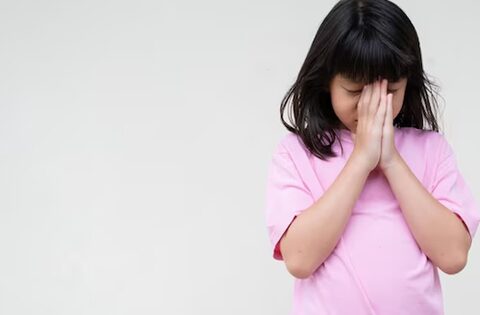 Dậy thì sớm ở trẻ có ngăn được không?