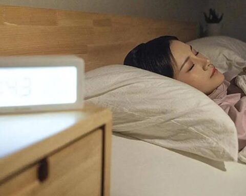 Hóa ra thức khuya không phải là 11h hay 12h đêm, người có tuổi thọ ngắn thường có 4 đặc điểm chung khi ngủ