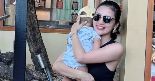 Mẹ bỉm từng không có tư duy bếp núc, nấu ăn âm điểm nhưng em bé 10 tháng đã khiến mẹ thay đổi thế này!