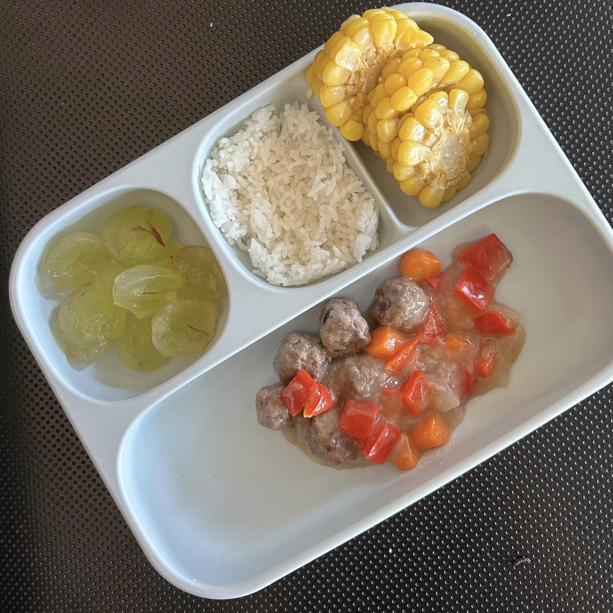 Mẹ bỉm từng không có tư duy bếp núc, nấu ăn âm điểm nhưng em bé 10 tháng đã khiến mẹ thay đổi thế này!- Ảnh 14.