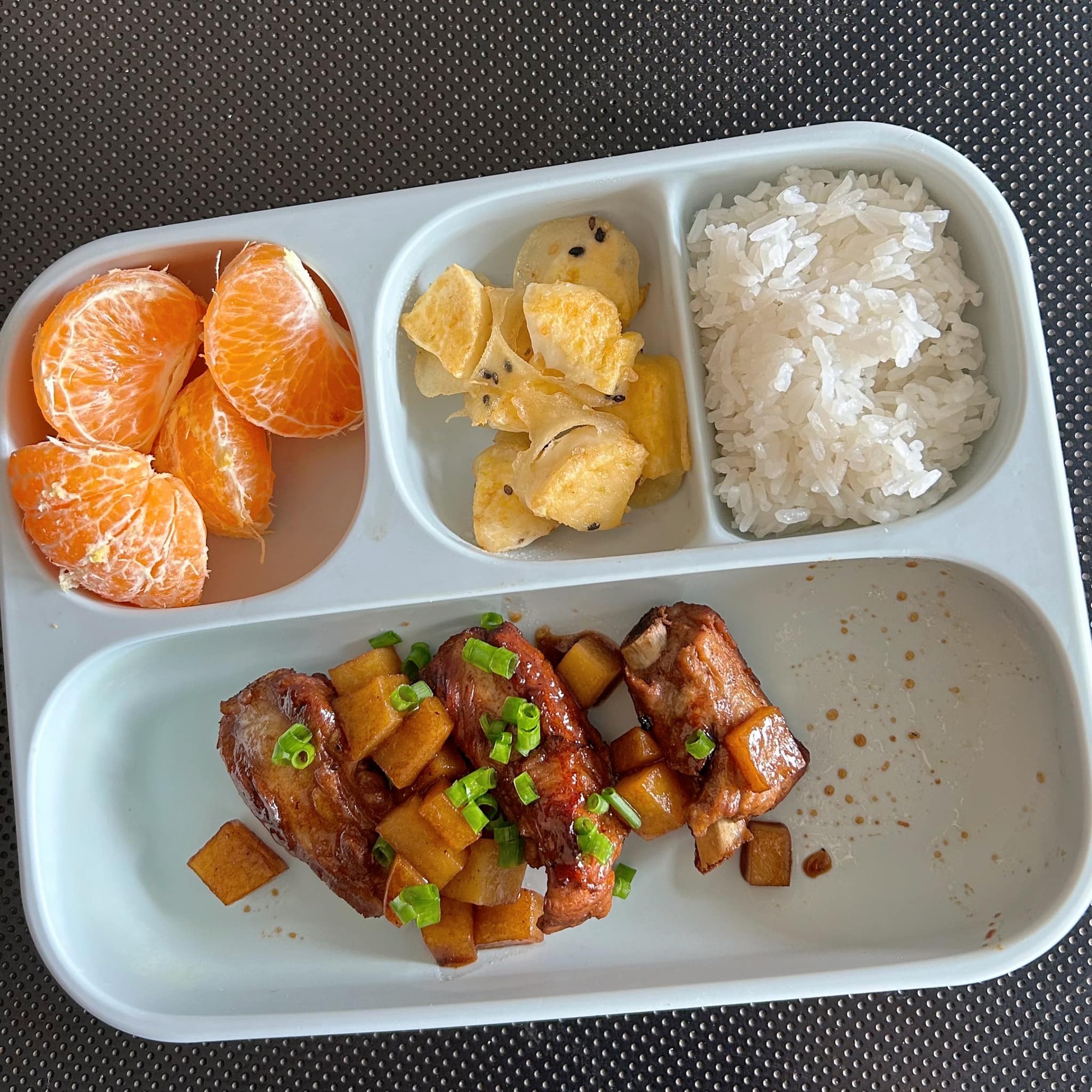 Mẹ bỉm từng không có tư duy bếp núc, nấu ăn âm điểm nhưng em bé 10 tháng đã khiến mẹ thay đổi thế này!- Ảnh 16.