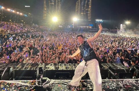 NSX Anh Trai Say Hi vừa có 1 thông báo “chạm” và “cháy hết mình”