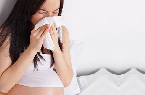 Cách giảm triệu chứng cúm không dùng thuốc cho bà bầu