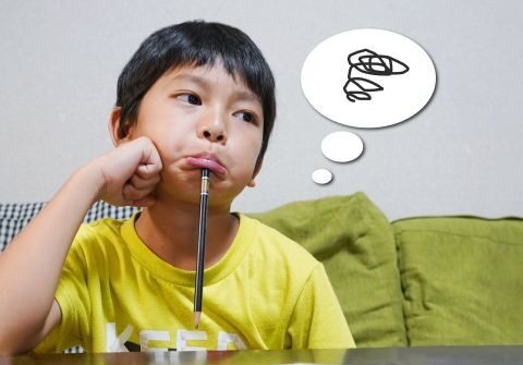 Nhiều cha mẹ bị lừa bởi 1 kiểu con cái “xuất sắc giả tạo”, chỉ khi lên cấp 3, sự thật mới bị phơi bày