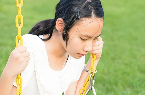 Khiến 1 đứa trẻ trở nên hư hỏng dễ như nào? Đó là khi cha mẹ ngày nào cũng làm quá lên điều này!