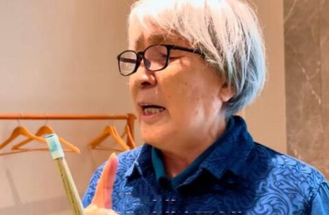 “Nếu có kiếp sau, tôi không bao giờ muốn nuôi dạy con mình giỏi như vậy…” – Chia sẻ của bà mẹ gây sửng sốt