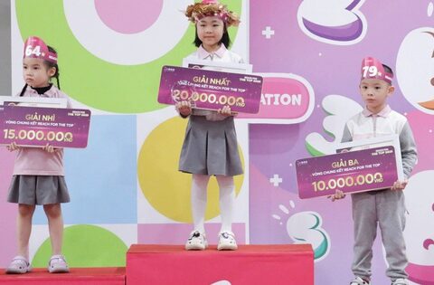 100 trẻ mầm non “đấu trí” gay cấn: Tân Quán quân trả lời xuất sắc câu hỏi tiếng Anh, “rinh” phần thưởng 20 triệu đồng